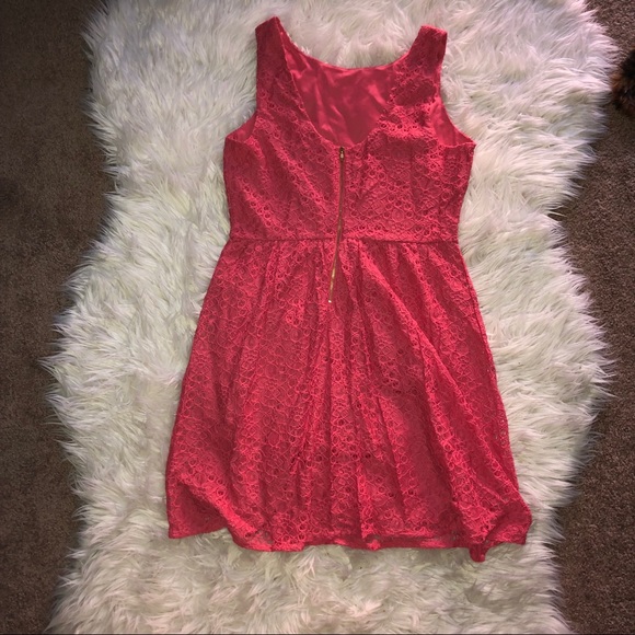 ✨NWT Coral Lace Dress✨ - Picture 2 of 3